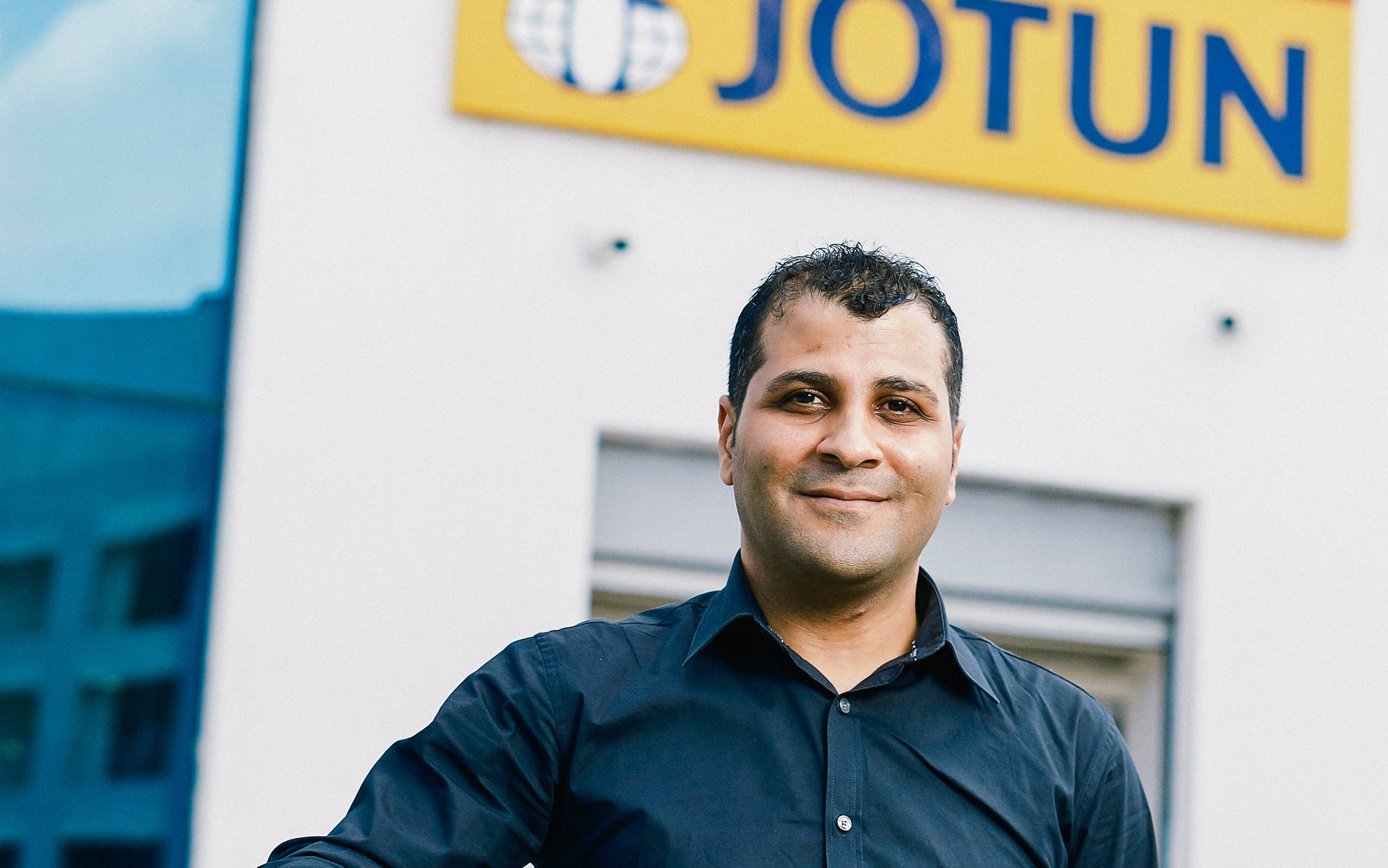 While pursuing a career at Jotun and rasing a family, Salem ElSayed Abousalem also found time to earn his PhD in Physical Chemistry. Photo: Morten Rakke